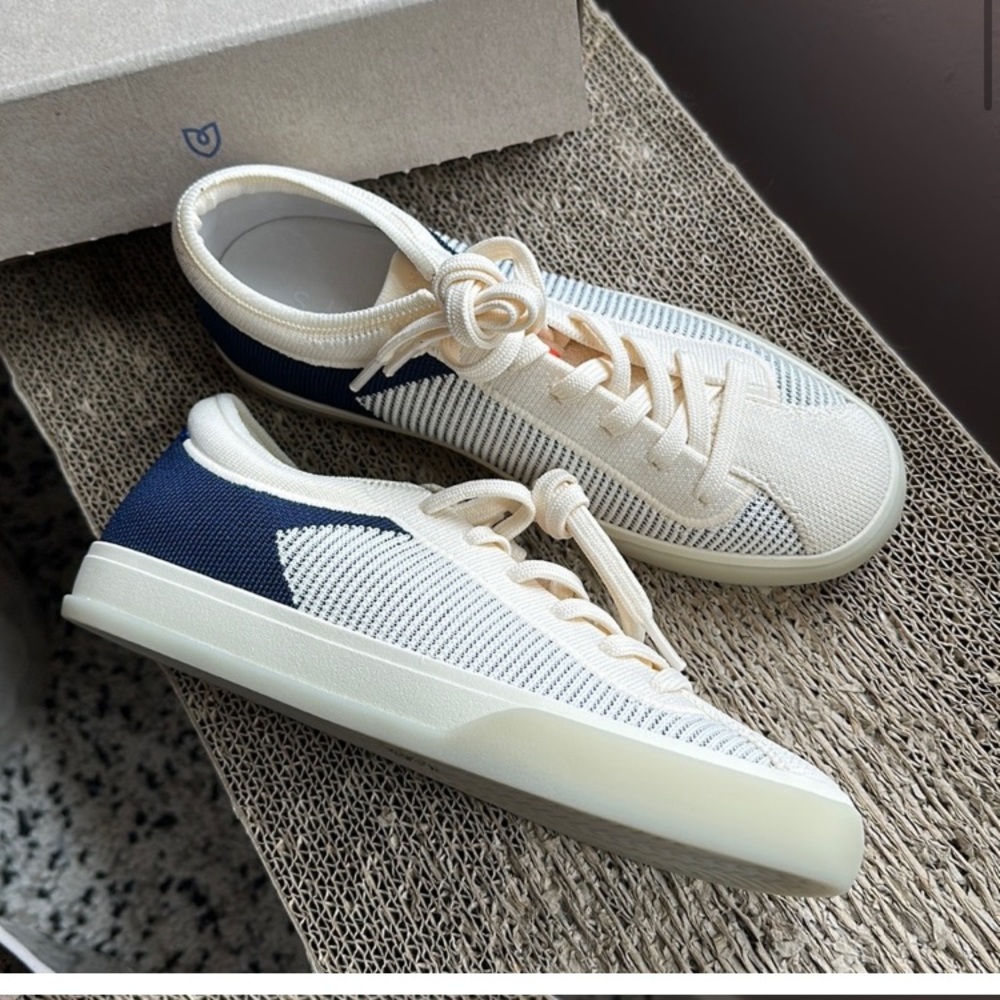 Rothy’s The Lace Up Sneaker. Never worn.